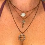 Guess  Layered Gold Necklace Photo 2