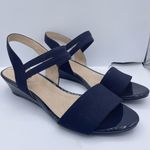 Life Stride wedge sandals navy blue women Size 7 1/2M Photo 5
