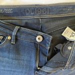 DL1961 Angel Jeans Photo 5