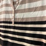 Croft & Barrow 3/$18 || Short Sleeve Neutral Stripe Tee - Size M Photo 64