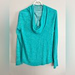 Marmot  Tess Hoodie Pullover Teal Long Sleeve Women’s Size Medium Lightweight Photo 2