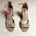 Betsey Johnson  Gold Glitter Shimmer Peep Toe Ankle Strap Block Heels Size 8.5 Photo 4