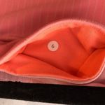 Lululemon  Womens Groove Shorts Pinstripe Pink 6 Photo 2