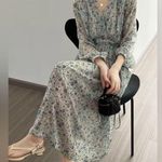 Maronnie ditsy floral blue midi dress long sleeve flowy lightweight babydoll S Photo 0