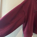 Nike Women's Maroon Logo Cropped Crewneck Sweatshirt Size Large Photo 4