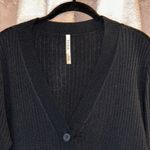 Soma  Size M Black Cropped V Neckline Cardigan Photo 1