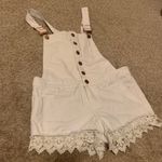 White denim shorts overalls Size 2 Photo 1