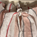 Beach lunch lounge, large linen blend Tie front shirt‎ Photo 1