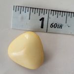 Vintage Pastel Yellow Plastic Triangle Clip Photo 4