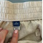 Old Navy  tan linen blend shorts size 2X elastic waist pockets Photo 3