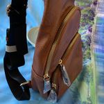 NWT SG SUGU Jordan PU Leather Crossbody Sling Bag Brown Photo 4