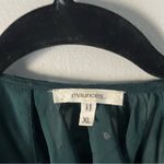 Maurice's Vneck Embellished Sleeveless Emerald Green Top Flowy Open Back size XL Photo 2