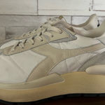 DIADORA Gender Inclusive Mercury Elite Water Resistant Sneaker in Size 6 5. (Wo) White Photo 0