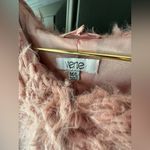 Verte boutique Pink Fuzzy Sleeveless Vest Size L Photo 1