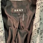 DKNY Filthy, rich‎ wardrobe, Kim Cutrell  Womens Bonded Lace suit Sz 8 Photo 8
