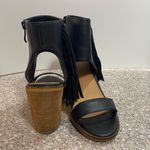 Very Volatile fringe Sandal Sz 8 Photo 8