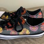 Converse  All Star Lace Up Sneakers Shoes Floral Canvas Polka Dots Women’s Sz 10 Photo 4