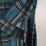 Eden & Olivia  L Plaid Stretch Shirt Dress in Forest and Emerald Green Photo 3