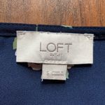Loft ‎ outlet peony floral blouse size small Photo 4