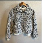Beyond Yoga  Leopard Sherpa Bomber Jacket Size Large Photo 0