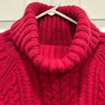 Alice + Olivia  Red Turtleneck Cropped Cable Knit Sweater women’s‎ size Large Photo 4