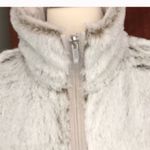 REVERSIBLE Faux Fur Quilted Vest Tan Size M Photo 2