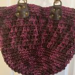 PURPLE/DEEP PINK BLACK COLORED STRAW LIKE BAG PINK BROWN BEADS ON CHAIN HANDLES Purple Photo 4