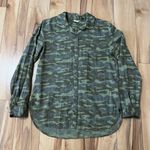 Caslon  Linen Camo Button up Shirt Photo 0