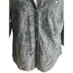 Karen Scott  Women Large Button Down Floral Blue‎ Denim Shirt Casual MomCore Photo 3