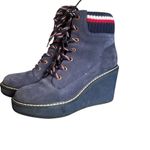 Tommy Hilfiger  Navy Wedge Suede Leather Ankle Twsolenne Bootie Heel Boots Size 6 Photo 3