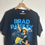 Fruit of the Loom Brad paisley 2021 concert tour graphic shirt size large Photo 1