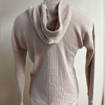 Abercrombie & Fitch Waffle Knit Dusty Pink Thermal Pullover Hoodie size S Photo 3