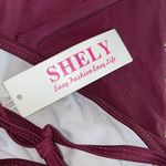Shely‎ women’s medium one piece ruffle swimsuit Red Photo 5