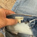 Madewell  High-Rise Mid-Length Denim Shorts Woodvale Wash: TENCEL™ Denim Edition‎ Photo 6