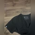 FIGS  women’s scrub top Photo 2