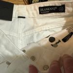 BLANK NYC  Warren Mid Thigh White High Rise Denim Shorts, Size 24, New with Tag Photo 8