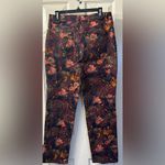 Gloria Vanderbilt 
AMANDA FLORAL JEANS SIZE 12 Photo 1