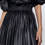 ZARA   BLK  leatherette pleated mini skirt preowned Photo 0