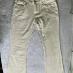 Edikted  Cream Low-Rise Jeans Photo 2