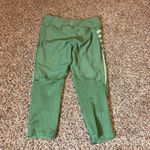 Under Armour  Compression Capri Leggings Athletic‎ Workout Green Medium Photo 5