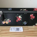 Coach Wallet Photo 1