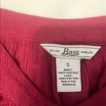 Bass size small burgundy lace trim cold shoulder bell sleeve flowy blouse EUC Photo 2