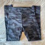 Athleta Elation Legging Photo 0