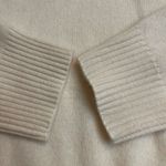 Antonio Melani cream turtleneck 100% cashmere sweater Photo 4