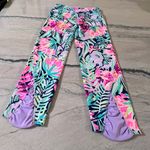 Lilly Pulitzer LUXLETIC ANIKA WEEKENDER CROPPED LEGGINGS Photo 4