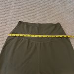 Carbon 38  Women’s Jogger Pants Color: Melt Sage Green Size Large GUC Athleisure Photo 5