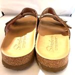 Skechers  LuxeFoam Cushion Two Strap Granola Relaxed Fit Brown Sandals Size 8 Photo 3