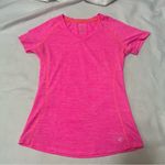Hannah v neck fitness top Pink Photo 2