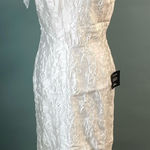 Lulus  Jacquard White Floral sleeveless or tie sleeve knee length bridal wedding Photo 0