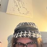 Stylish Black and White Houndstooth Women's Hat Photo 1